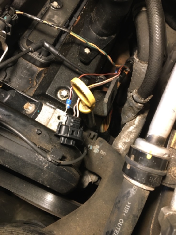 2003 Cadillac CTS with high voltage on the 5 v reference line2